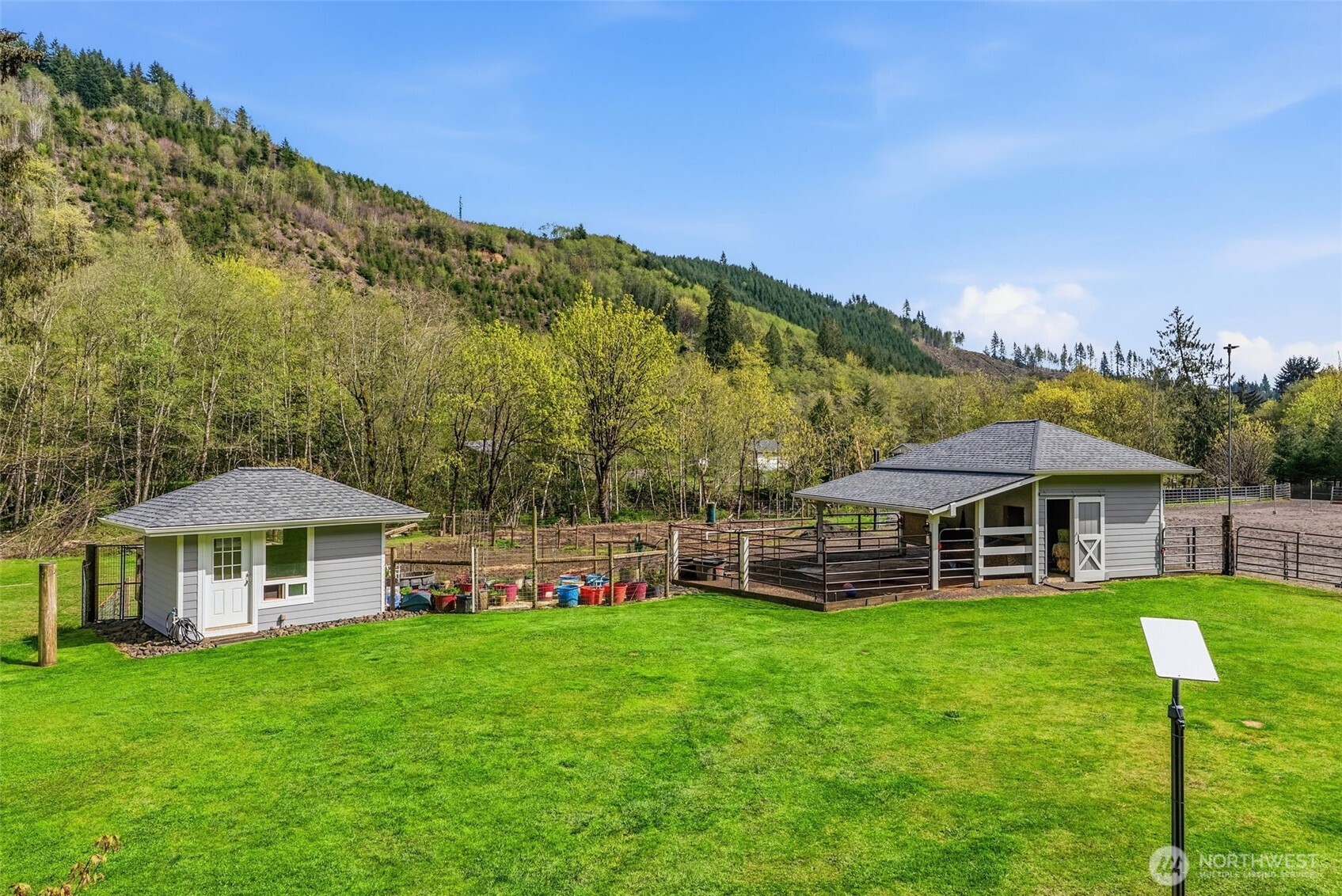 480 Apple Creek Road Longview WA 98632