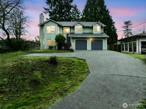 7910 E Glen Drive Everett WA 98203