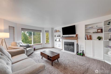 7910 E Glen Drive Everett WA 98203