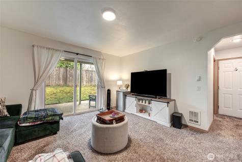 7910 E Glen Drive Everett WA 98203
