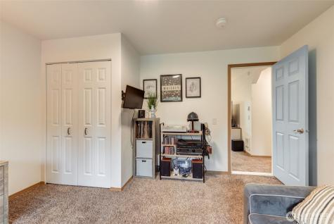 7910 E Glen Drive Everett WA 98203