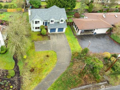 7910 E Glen Drive Everett WA 98203