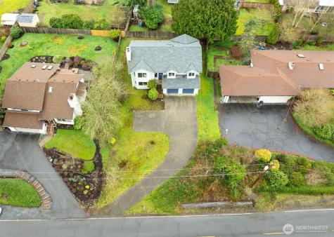 7910 E Glen Drive Everett WA 98203