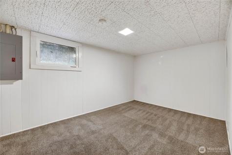 12745 10th Avenue NE Seattle WA 98125