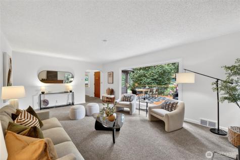 12745 10th Avenue NE Seattle WA 98125