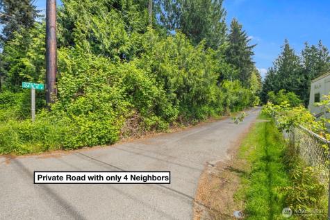 8725 124th Street E Puyallup WA 98373