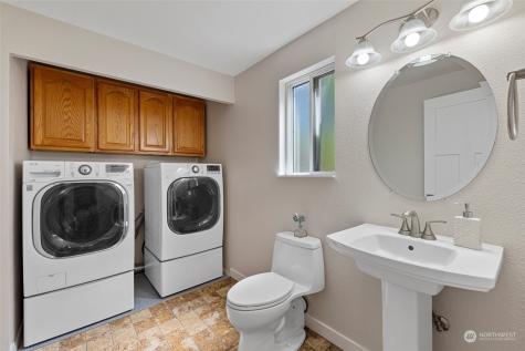 10400 Ne 135th Place Kirkland WA 98034