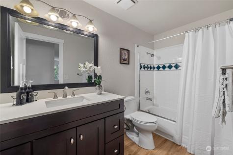 10400 Ne 135th Place Kirkland WA 98034