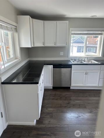 3514 Hoyt Avenue Everett WA 98201