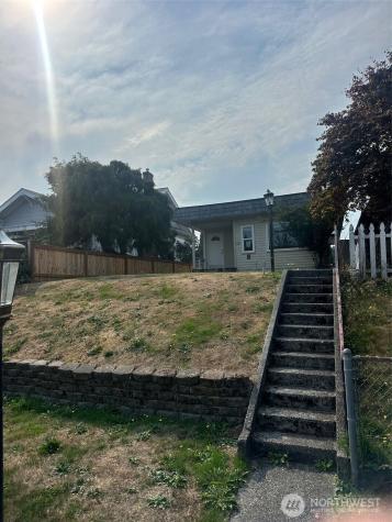 3514 Hoyt Avenue Everett WA 98201