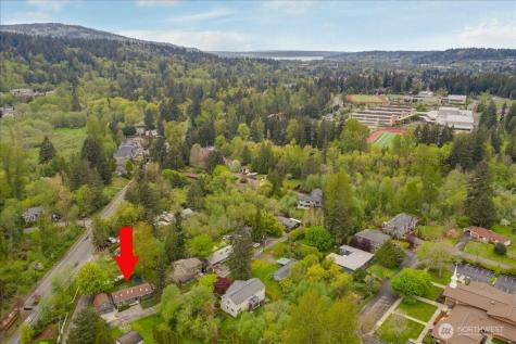 1109 Lewis Lane SE Issaquah WA 98027