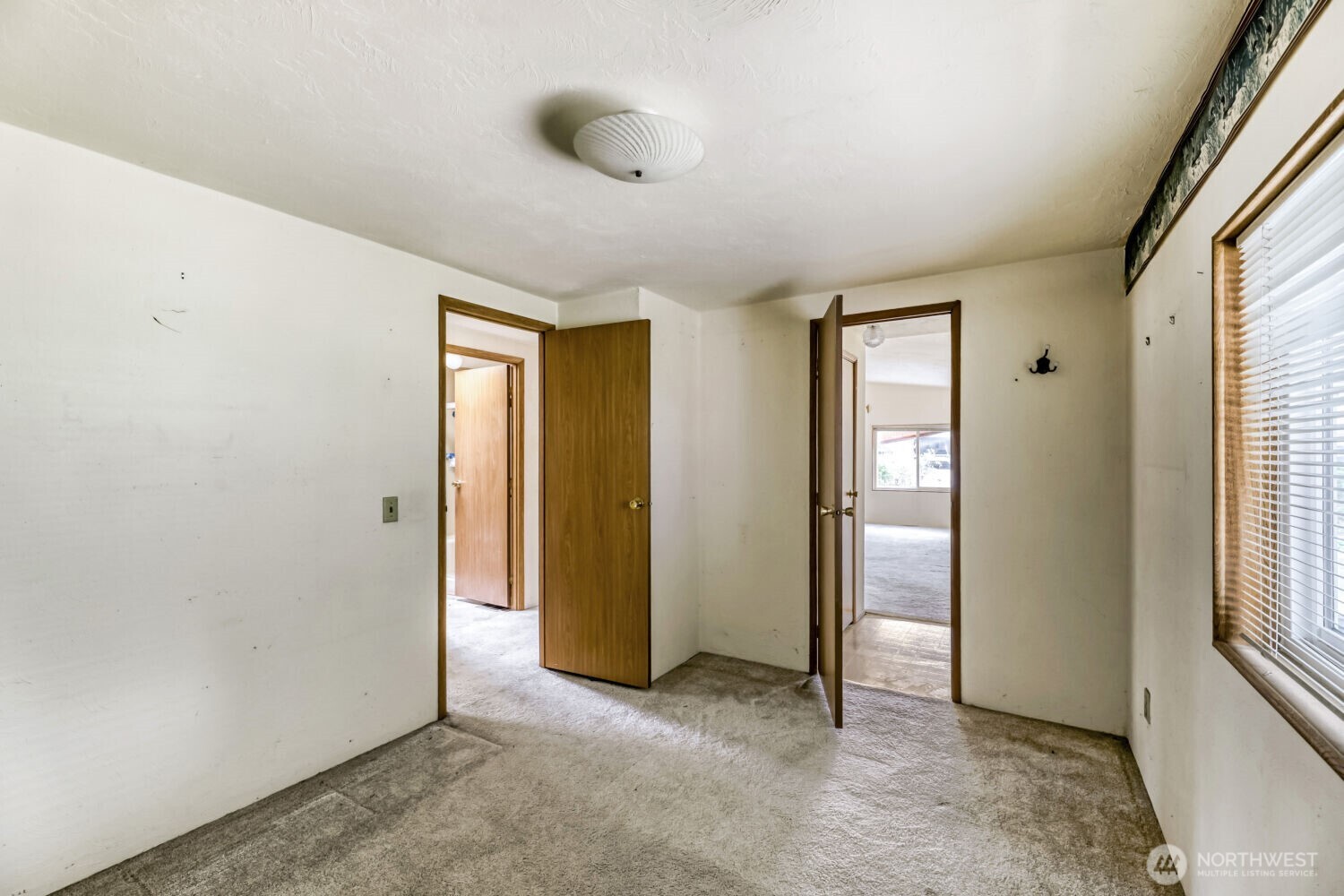 17125 Woodcrest Drive NE Bothell WA 98011