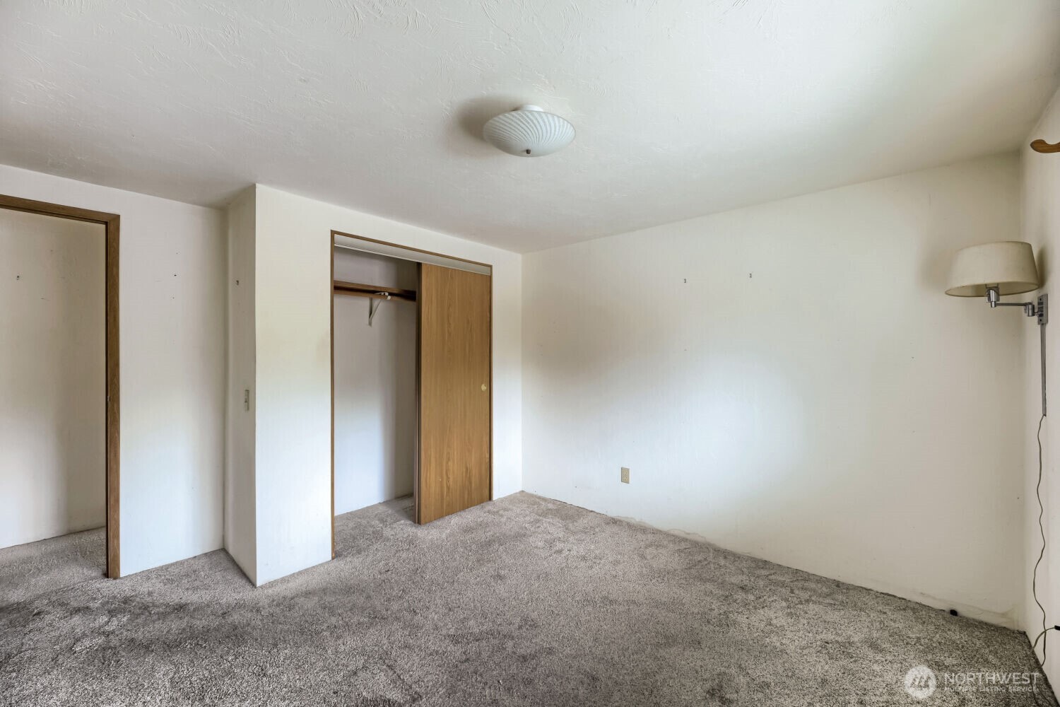 17125 Woodcrest Drive NE Bothell WA 98011