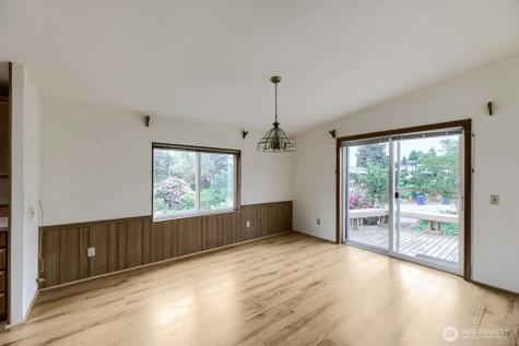 17125 Woodcrest Drive NE Bothell WA 98011