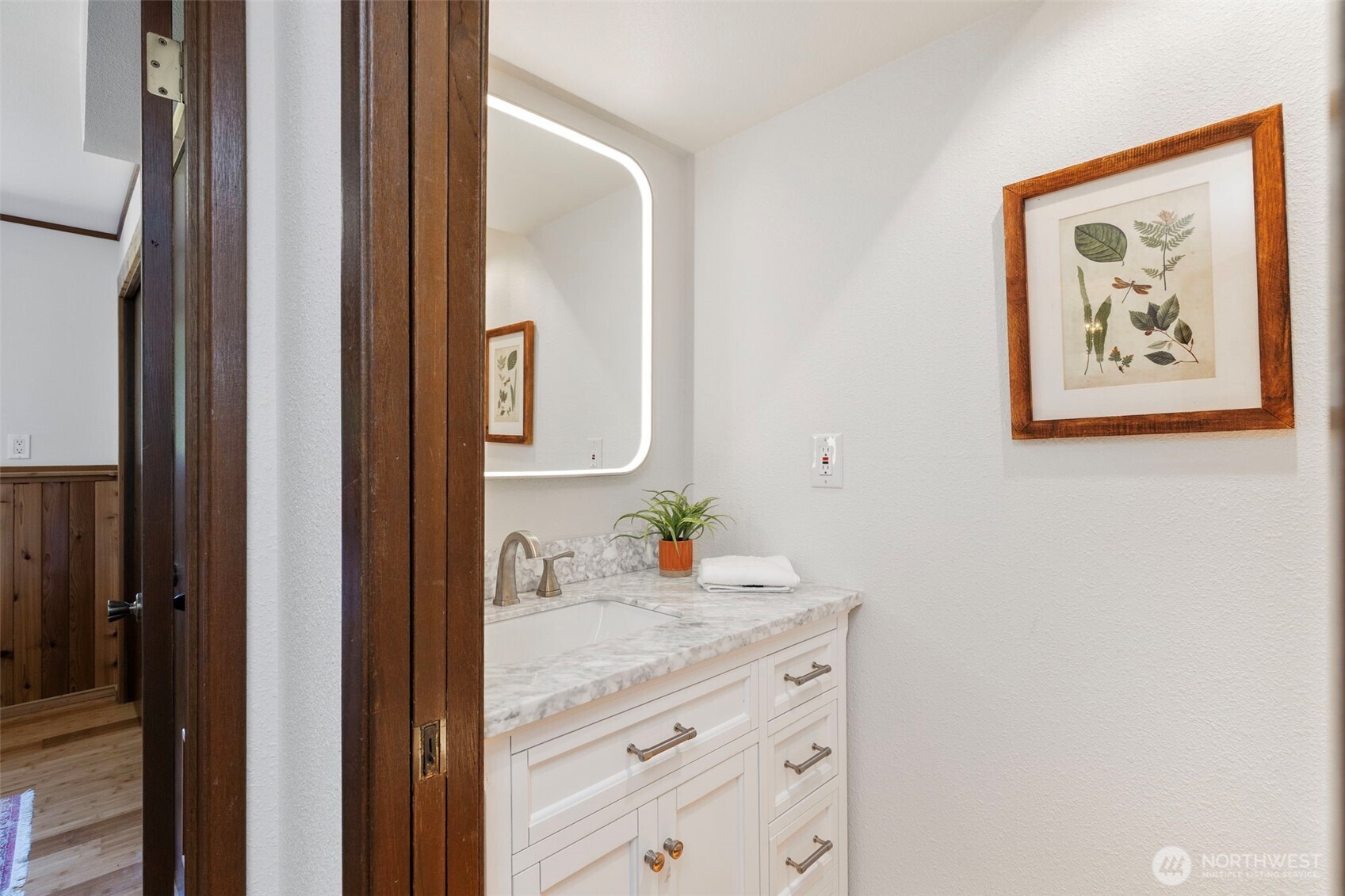13893 John Street NE Bainbridge Island WA 98110