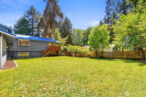13893 John Street NE Bainbridge Island WA 98110