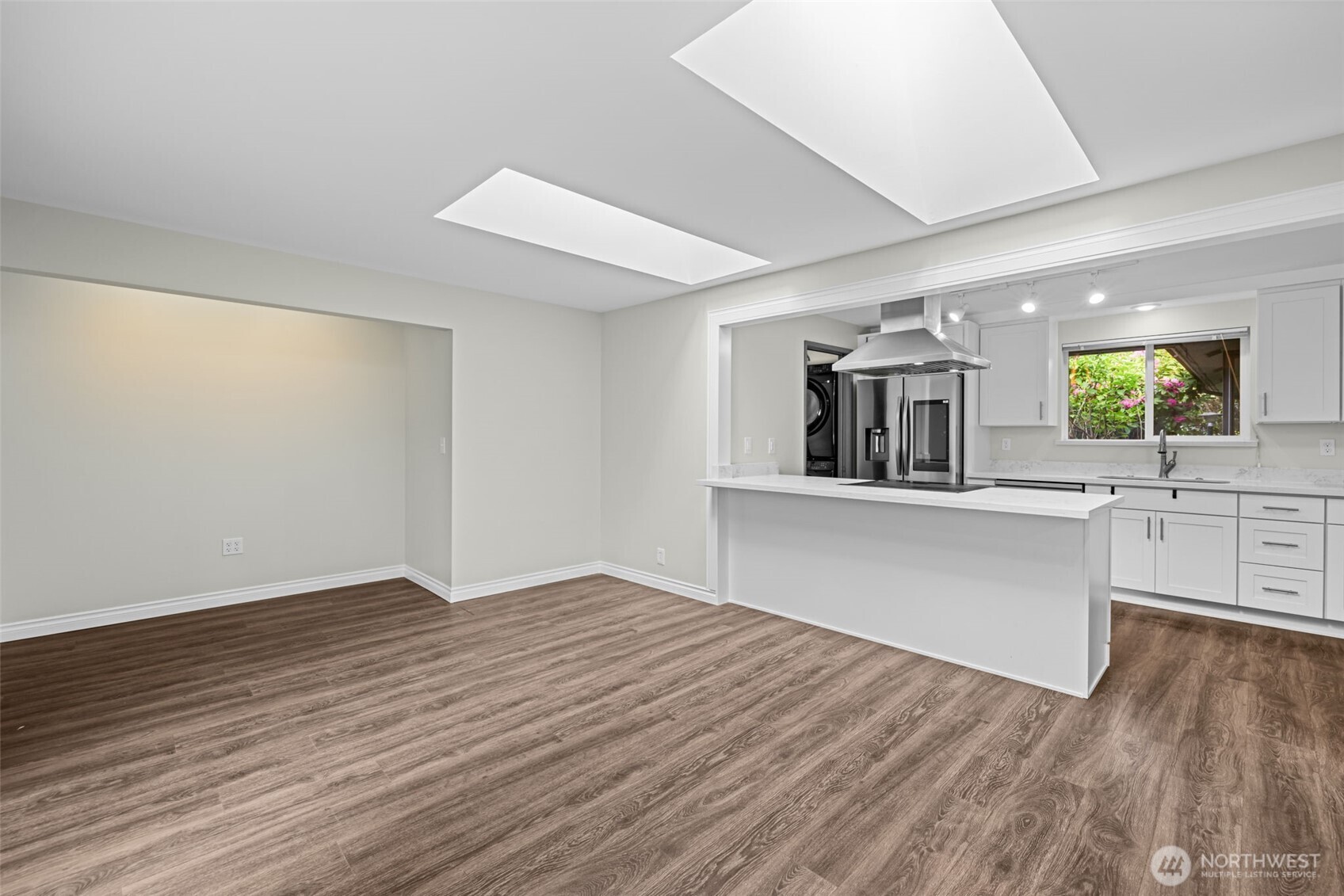 2157 N 122nd Street Seattle WA 98133