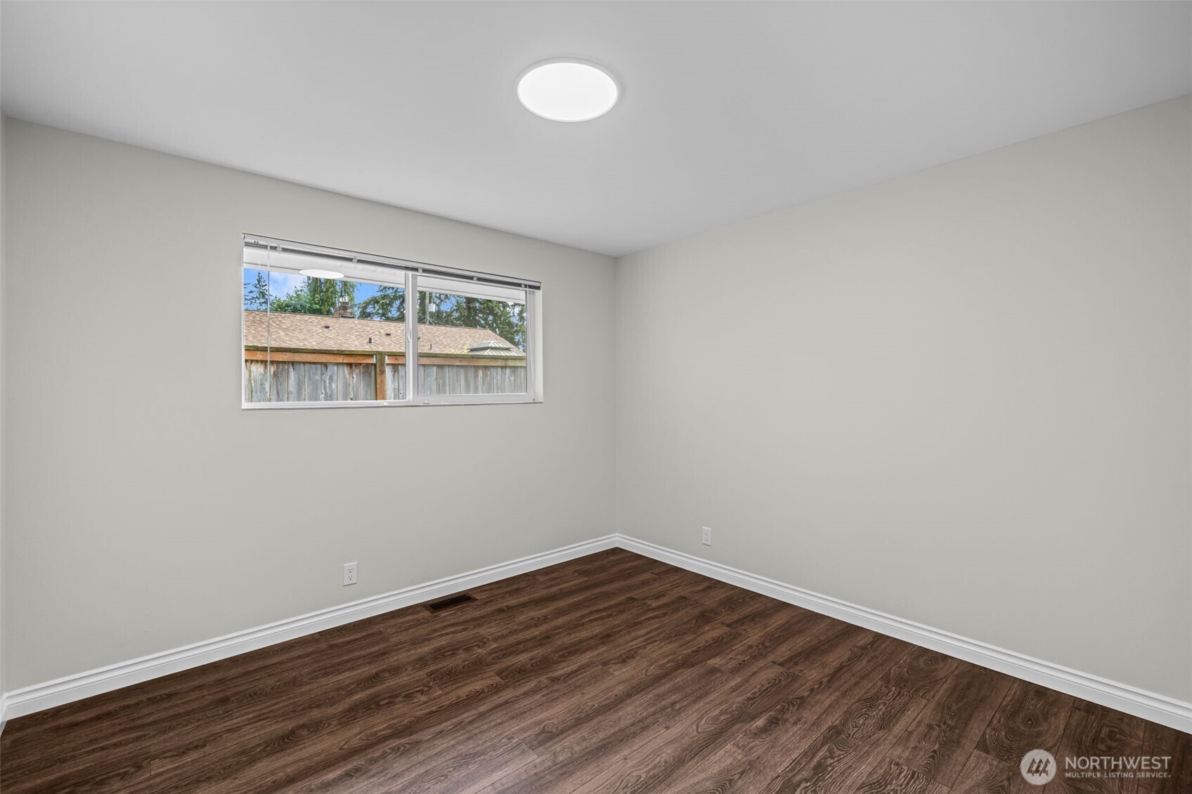 2157 N 122nd Street Seattle WA 98133