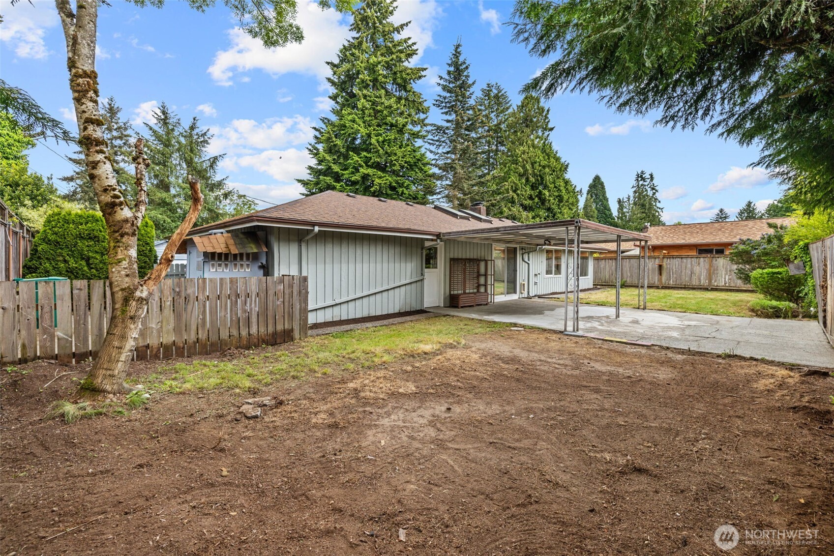 2157 N 122nd Street Seattle WA 98133