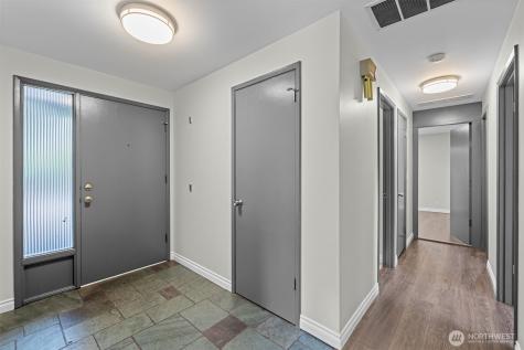 2157 N 122nd Street Seattle WA 98133