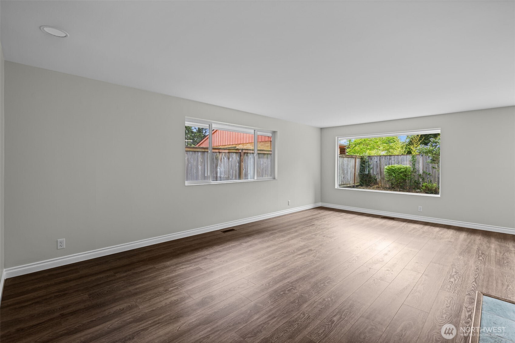 2157 N 122nd Street Seattle WA 98133