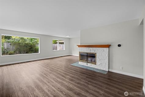 2157 N 122nd Street Seattle WA 98133