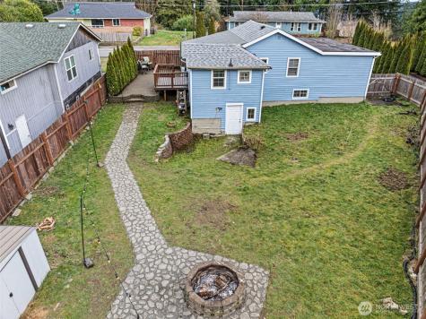 1325 Carr Boulevard Bremerton WA 98312