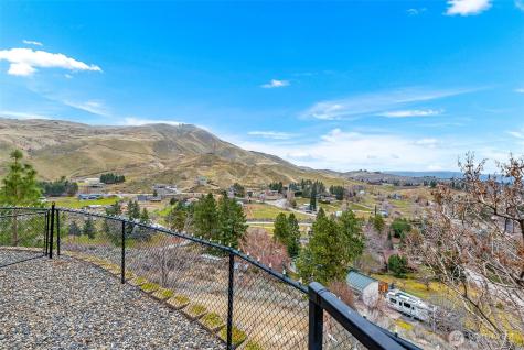 222 Austin Avenue Wenatchee WA 98801