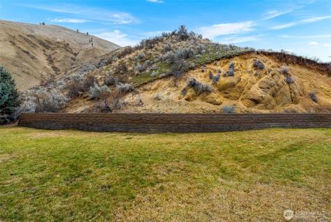 222 Austin Avenue Wenatchee WA 98801