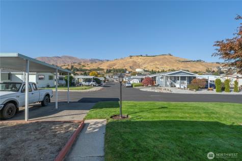 1608 N Western Wenatchee WA 98801