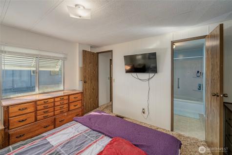 1608 N Western Wenatchee WA 98801