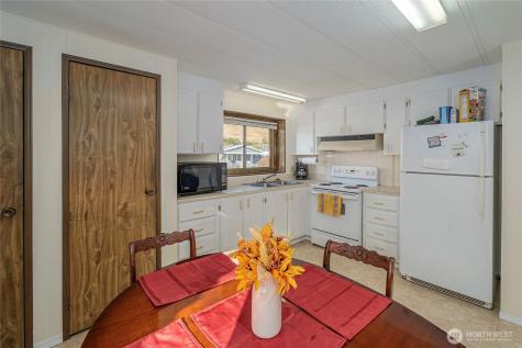 1608 N Western Wenatchee WA 98801