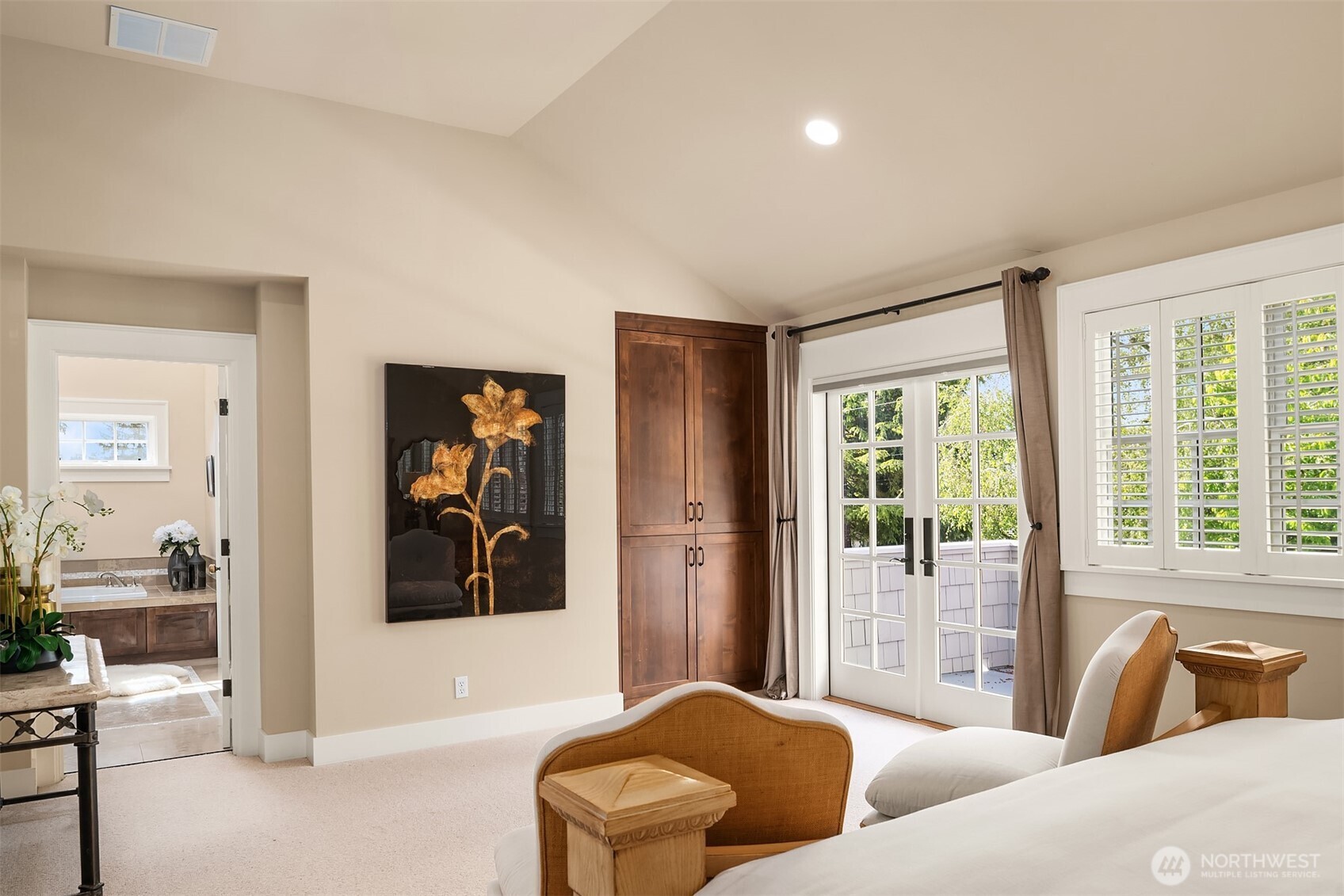 10910 NE 18th Place Bellevue WA 98004