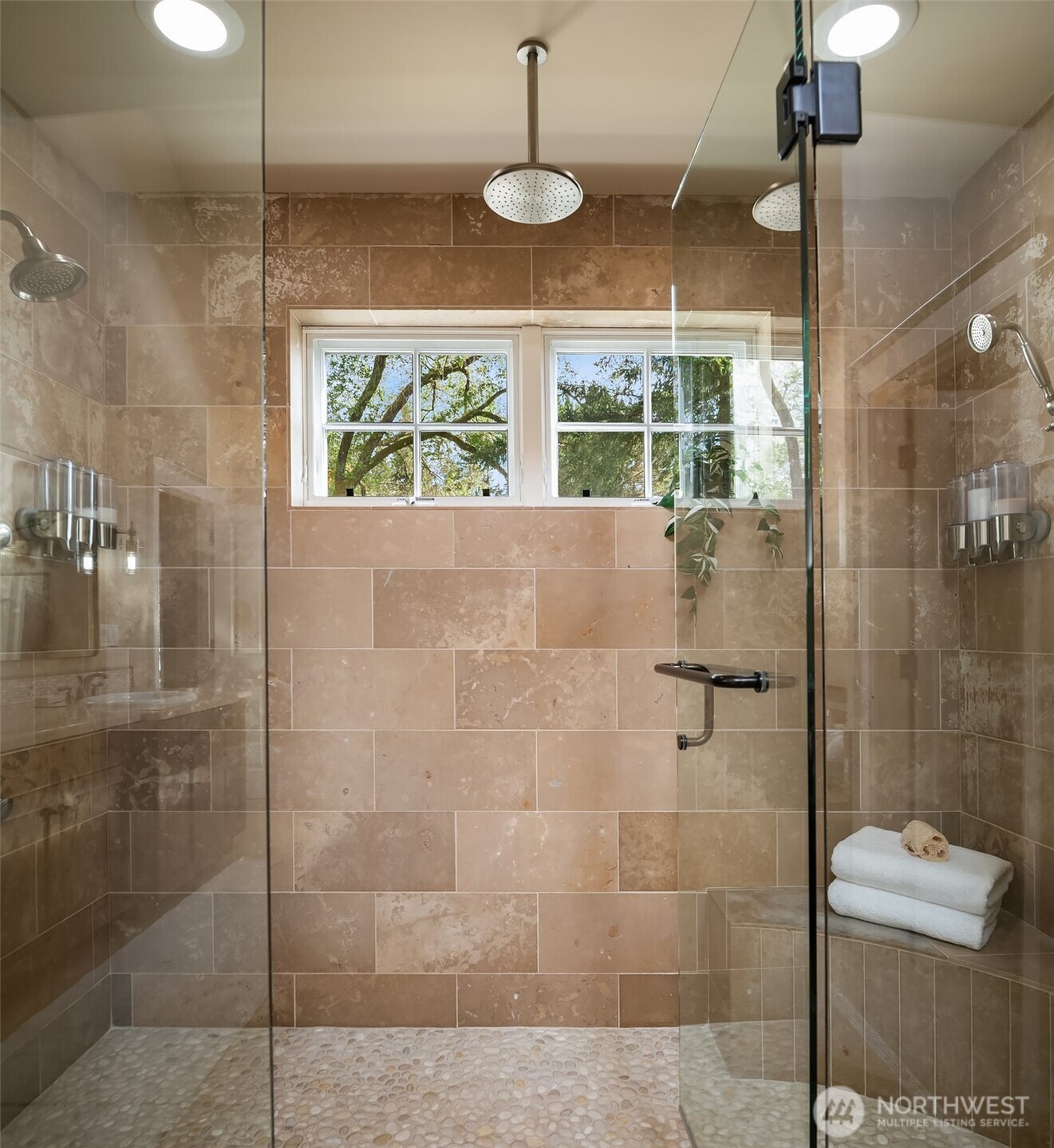 10910 NE 18th Place Bellevue WA 98004