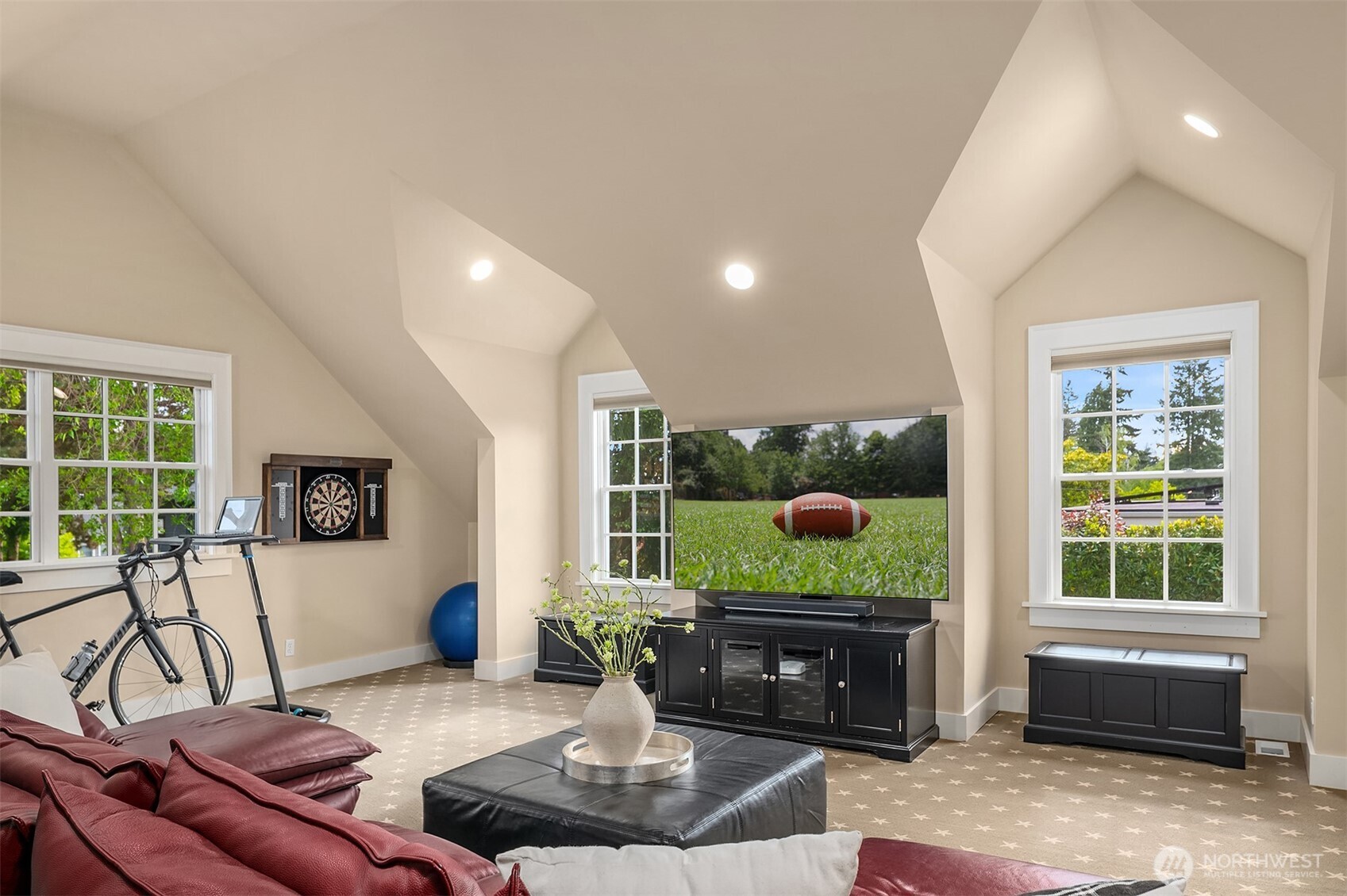 10910 NE 18th Place Bellevue WA 98004