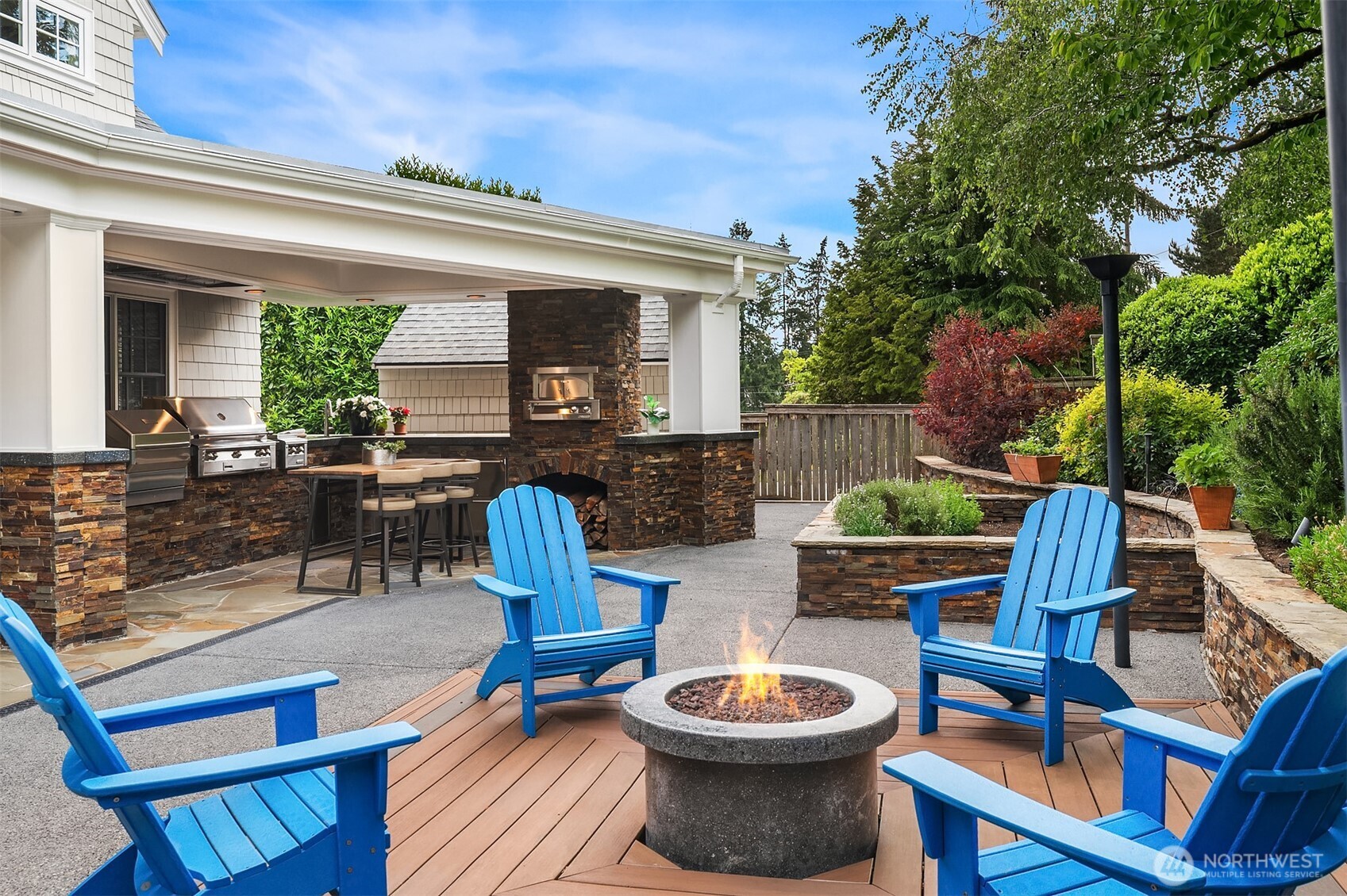 10910 NE 18th Place Bellevue WA 98004