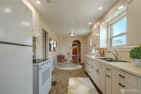 915 Orondo Avenue Wenatchee WA 98801
