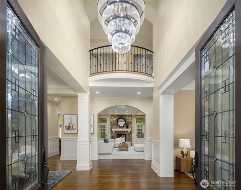 805 92nd Avenue NE Bellevue WA 98004