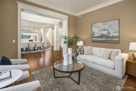 805 92nd Avenue NE Bellevue WA 98004