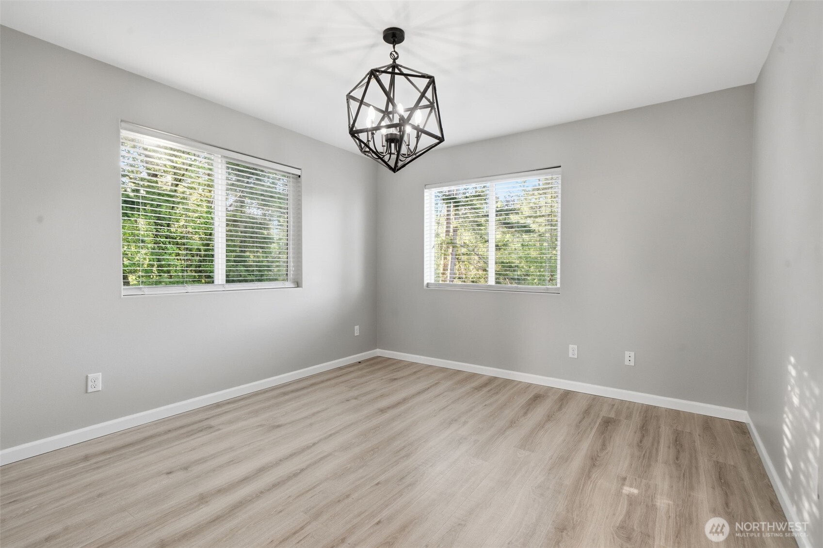 2271 SE Upchurch Way Port Orchard WA 98366