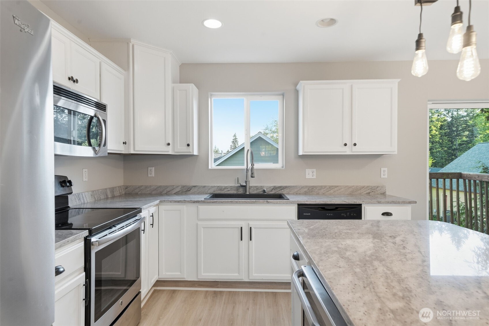 2271 SE Upchurch Way Port Orchard WA 98366
