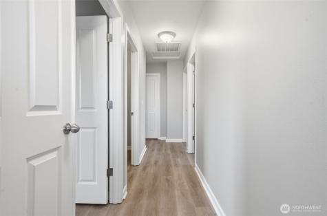 2271 SE Upchurch Way Port Orchard WA 98366