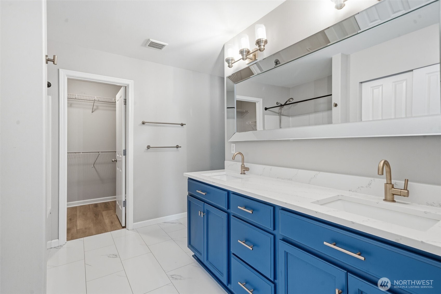 2271 SE Upchurch Way Port Orchard WA 98366