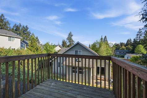 2271 SE Upchurch Way Port Orchard WA 98366