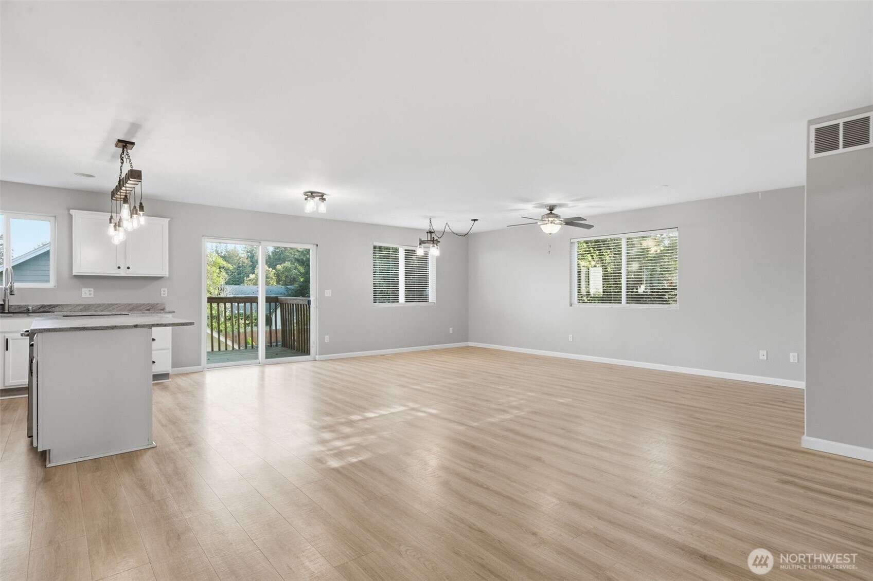 2271 SE Upchurch Way Port Orchard WA 98366