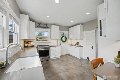 3225 N 20th Street Tacoma WA 98406