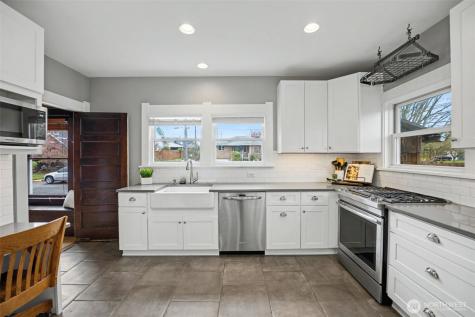 3225 N 20th Street Tacoma WA 98406