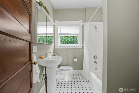 3225 N 20th Street Tacoma WA 98406
