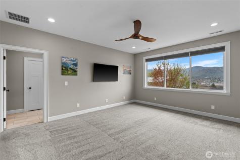 1032 Corum Circle East Wenatchee WA 98802