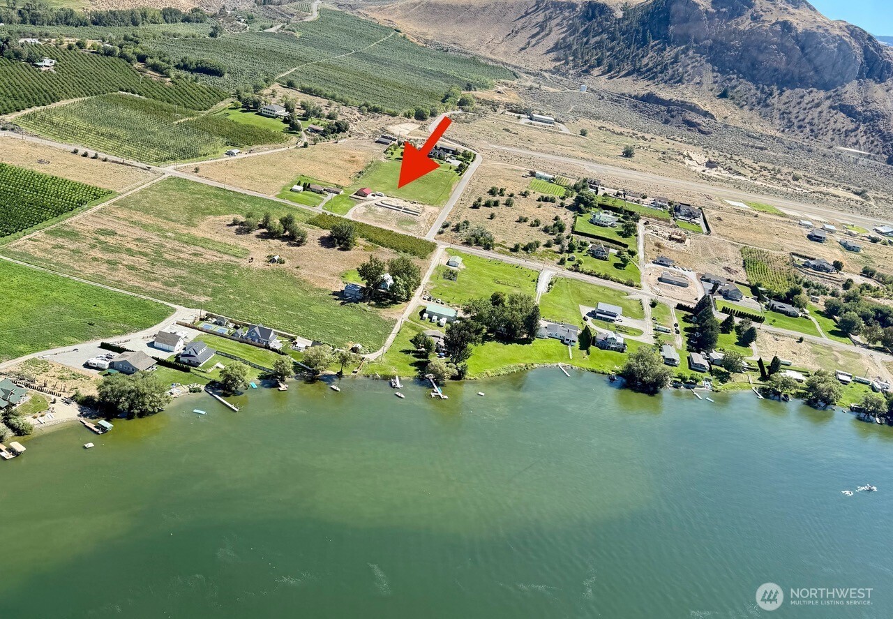 136 Eastlake Road Oroville WA 98844
